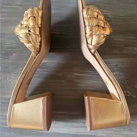 Marc Fisher Gold Woven Heels - Picture 5 of 7